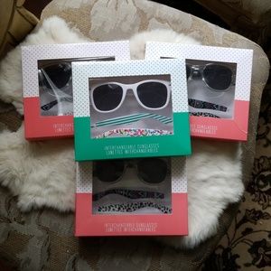 ✔Interchangeable sunglasses